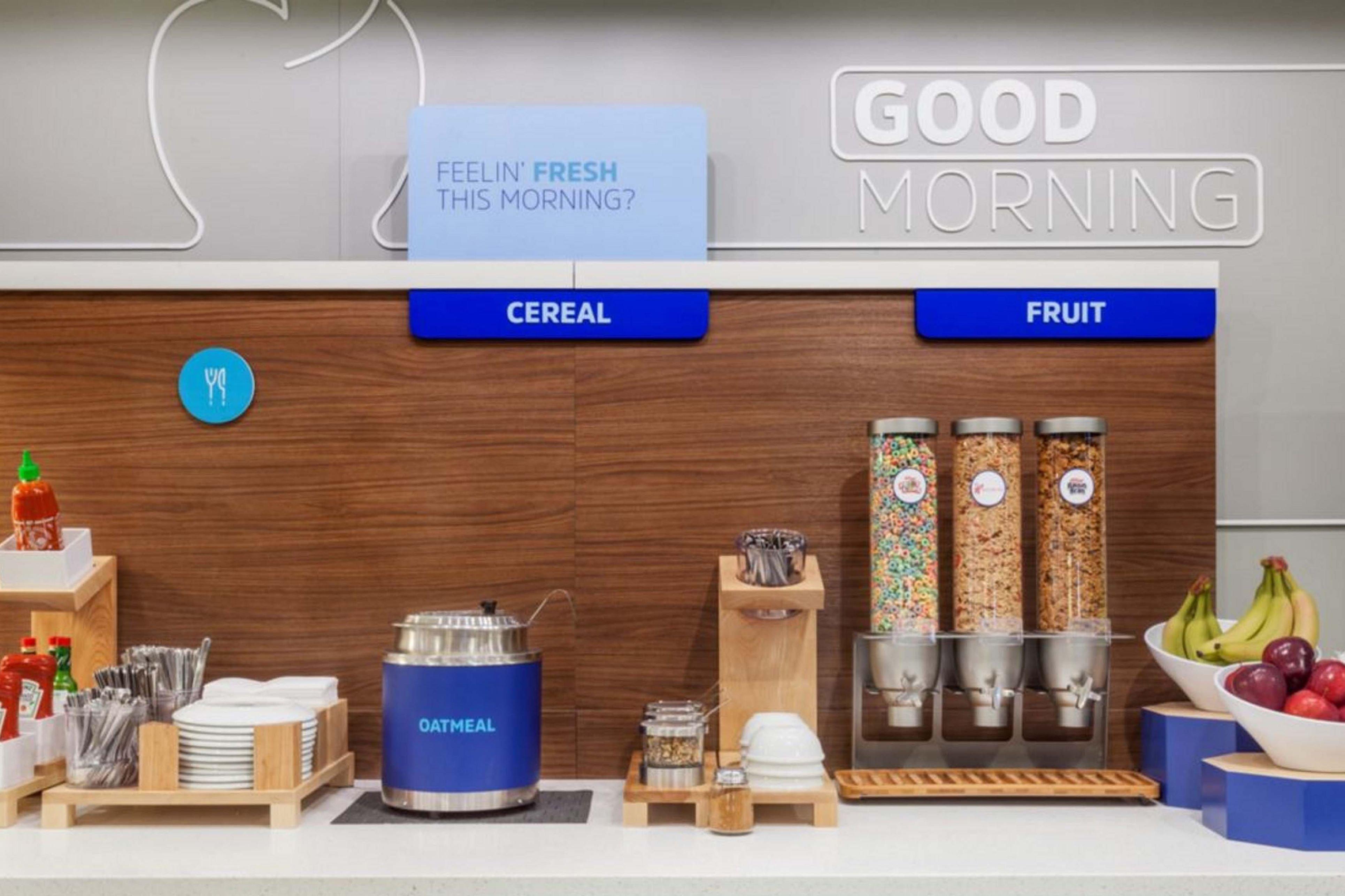 Holiday Inn Express Hotel & Suites Grand Junction By Ihg Bagian luar foto