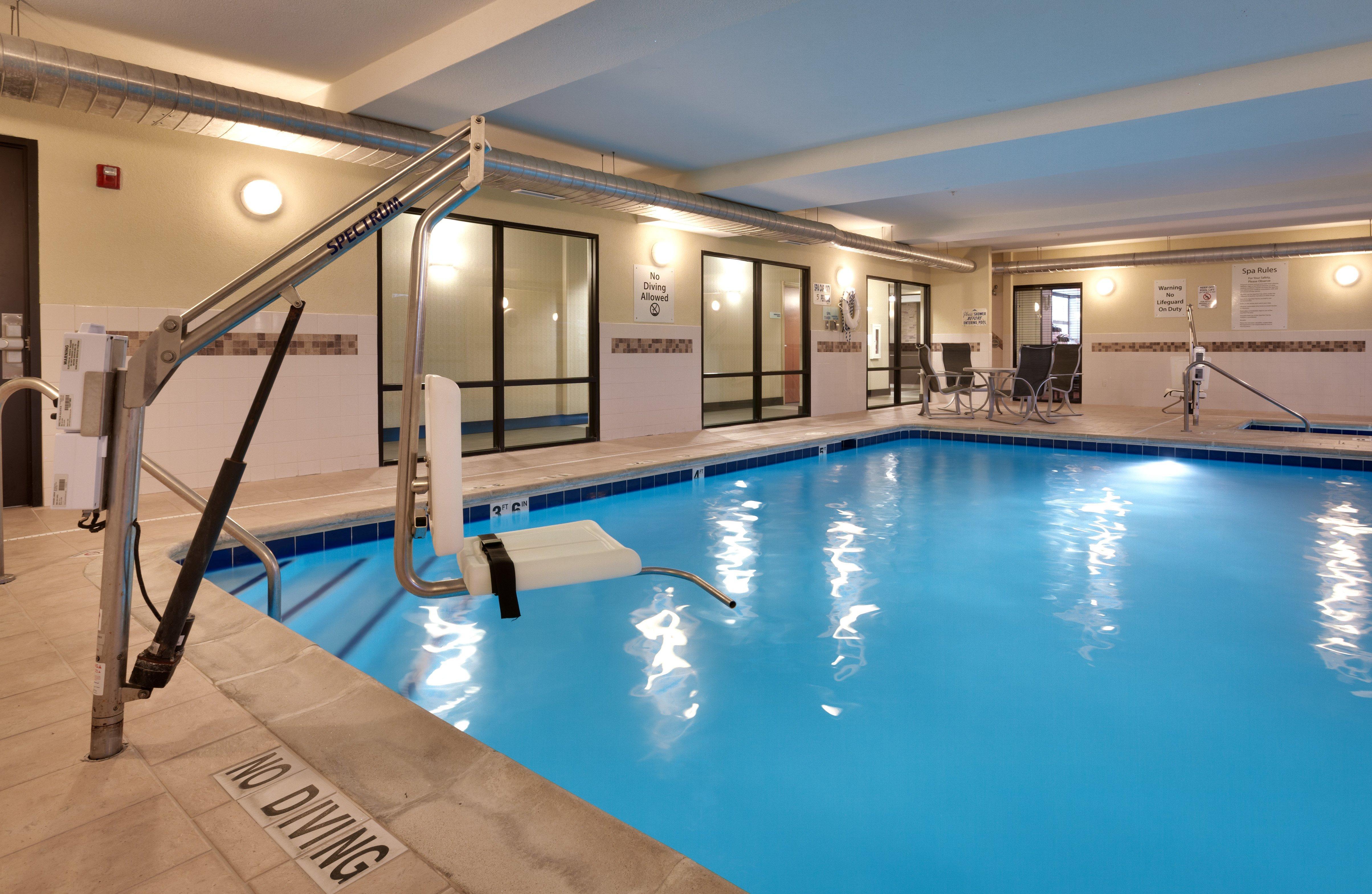Holiday Inn Express Hotel & Suites Grand Junction By Ihg Bagian luar foto
